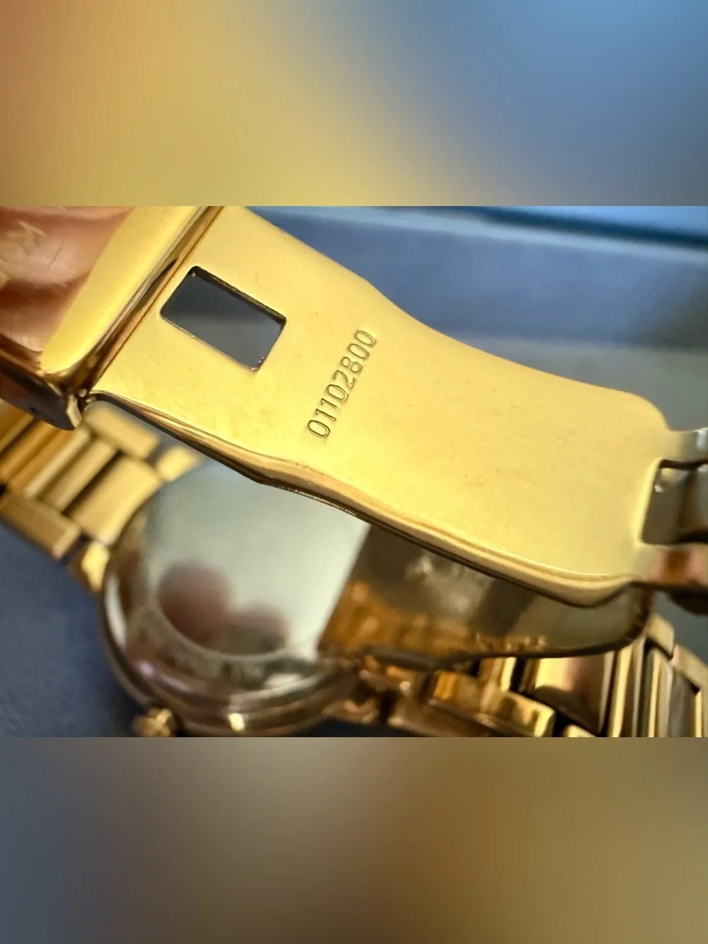 Michael Kors Gabbi MK3988 Gold Crystal Pavé Watch Gold Stainless Steel